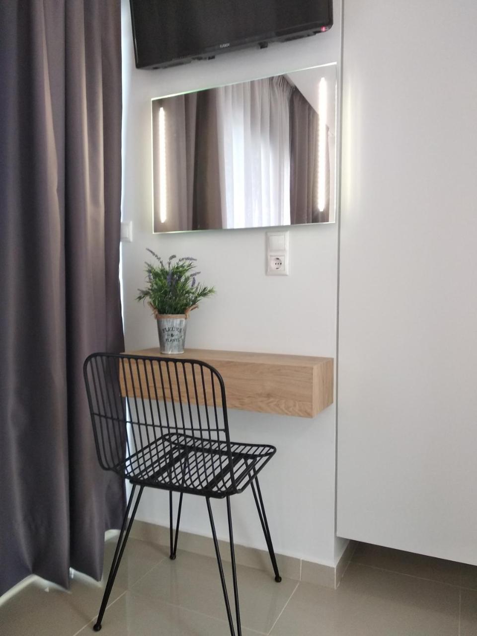 Apartament Aestas *